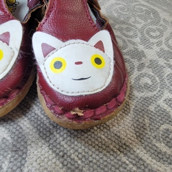 Bee Happy Red Leather Kitty Cat Mary Jane Shoes Size 7 - Picture 6 of 14